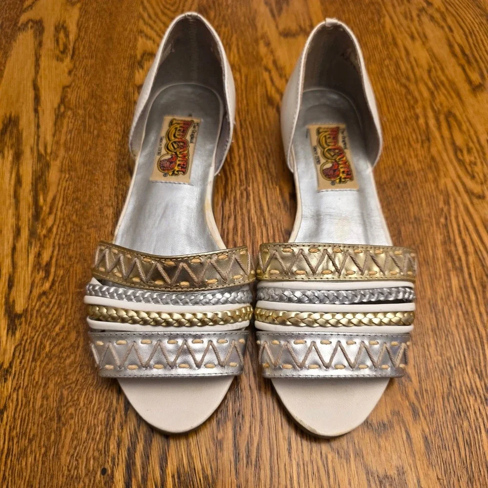 Vintage Red Camel White Gold Silver Strappy Embellished Sandals 80s  sz 5 Rare‎